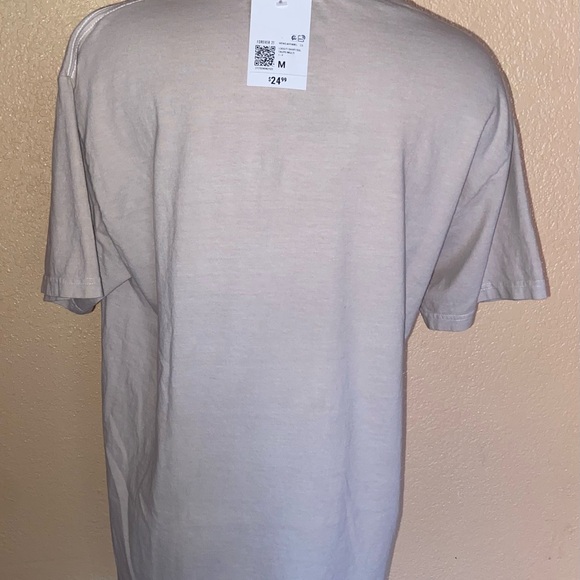 🌻 NWT Jimi Hendrix graphic T-Shirt - Picture 3 of 3